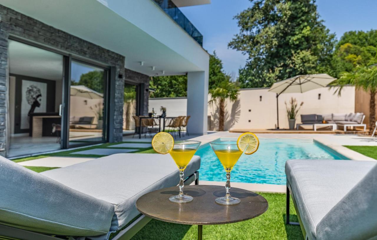 Superb Design Villa Медулин Екстериор снимка