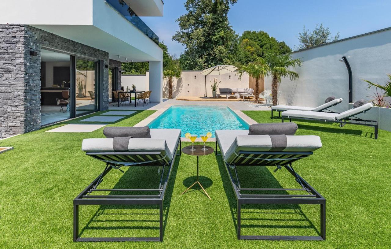 Superb Design Villa Медулин Екстериор снимка